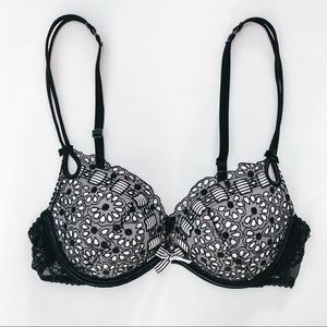 Black and White Lace Floral Pattern Bra